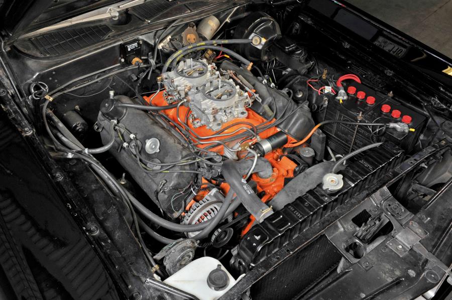  Dodge Challenger R/T Hemi 1971 года  (фото 7 из 17)